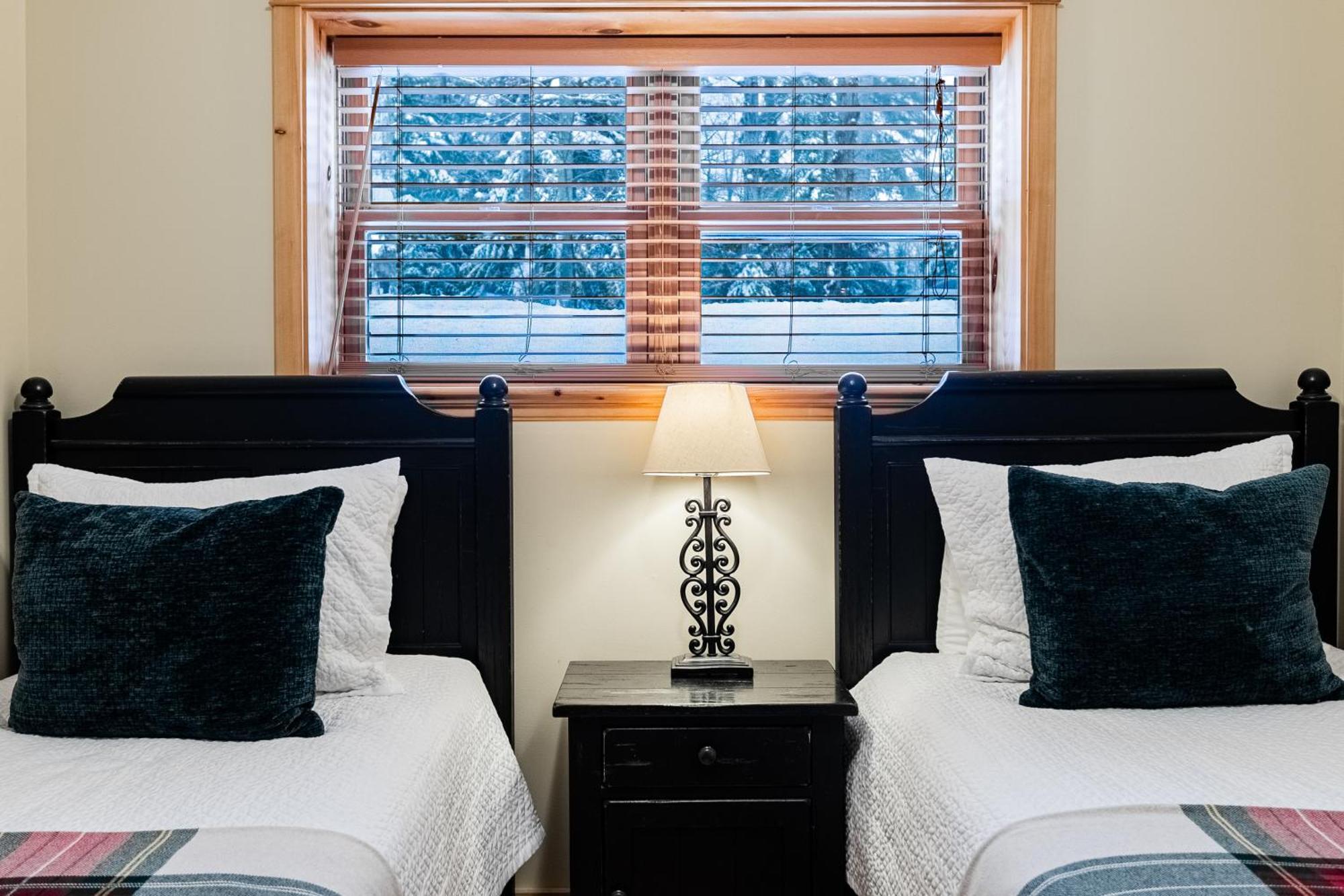 Fiddler Lake Resort Chalet 53 Cerf Mille-Isles ภายนอก รูปภาพ